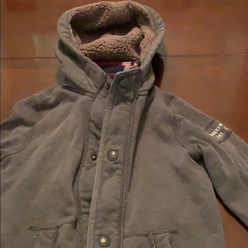 Abercrombie sweater